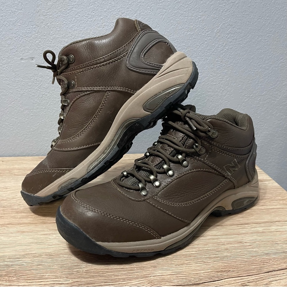 New Balance Brown Hiking Boots Waterproof Leather